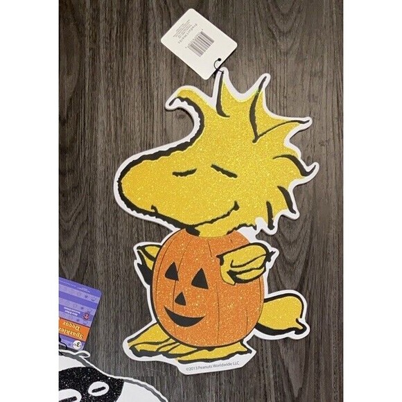Peanuts Halloween 15" Decoration Window Die Cut 3pc Set Glitter Snoopy NWT / NOS - Picture 4 of 14